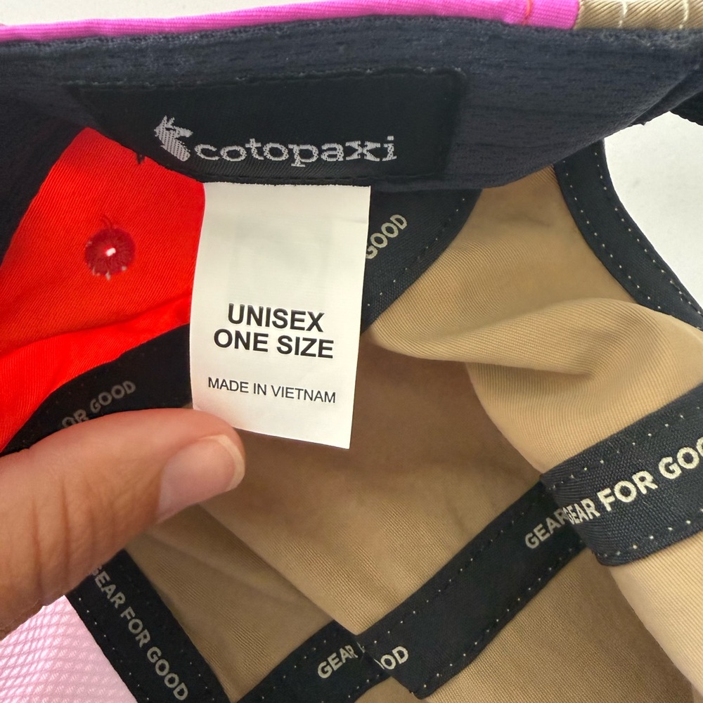 Free People x Cotopaxi hat - Picture 4 of 4